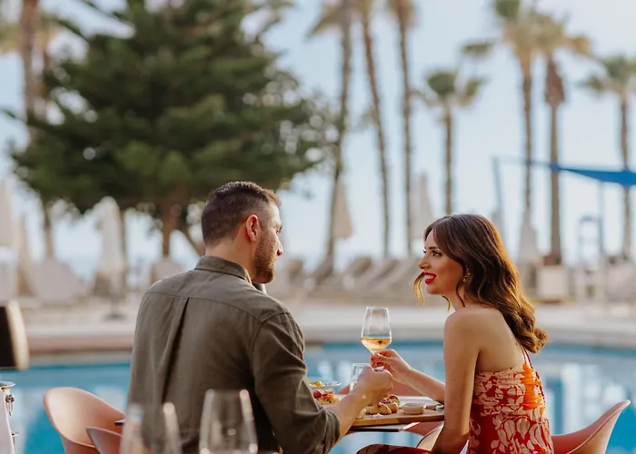 מלון Louis Ledra 4*