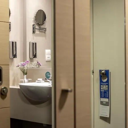 Louis Ledra Hotel 4*