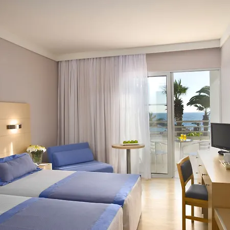 Louis Ledra Hotel 4*