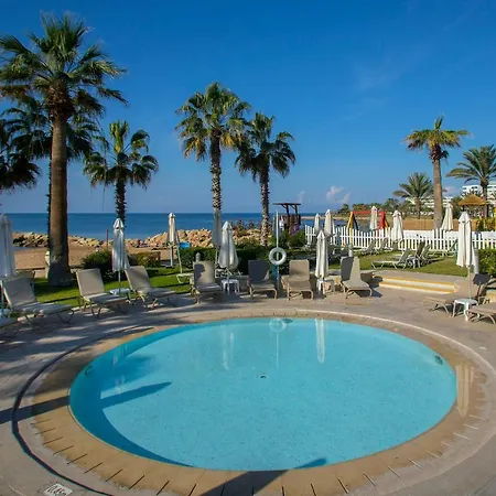 Louis Ledra Hotel 4*