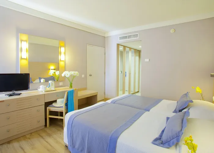 Louis Ledra Jeroszkípu